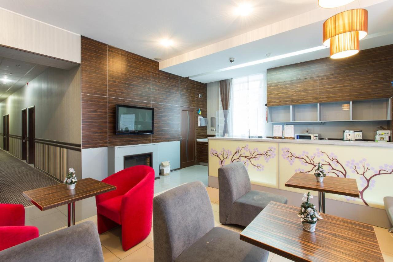 Hotel Voyage Kharkov Ngoại thất bức ảnh
