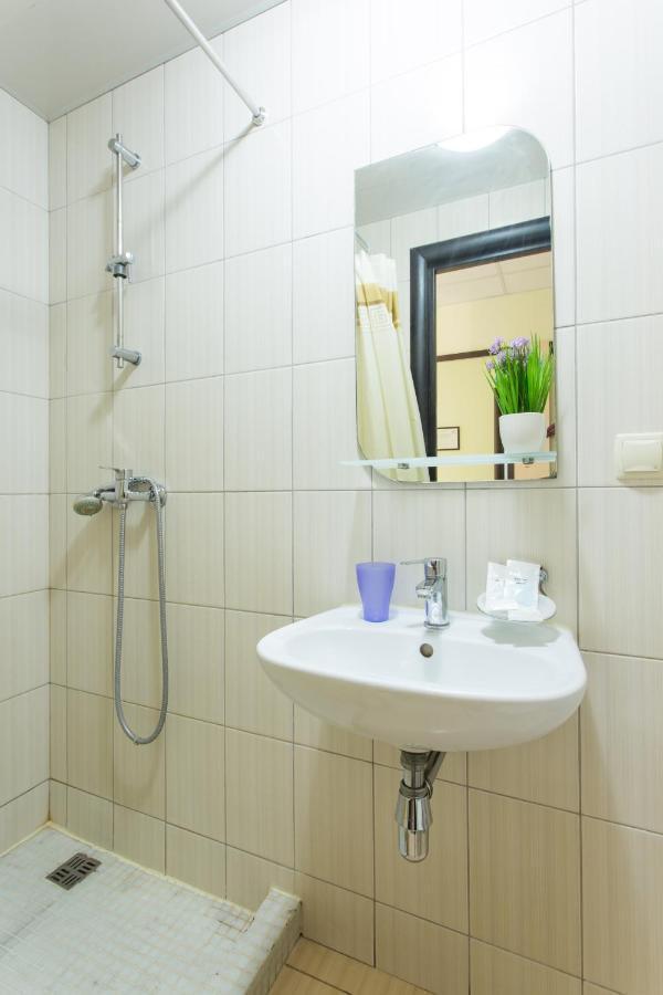 Hotel Voyage Kharkov Ngoại thất bức ảnh