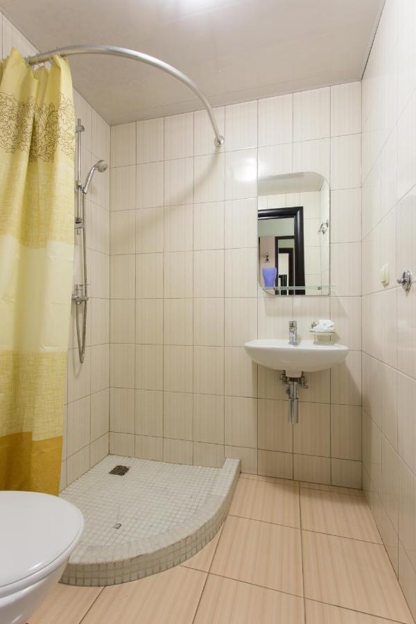 Hotel Voyage Kharkov Ngoại thất bức ảnh