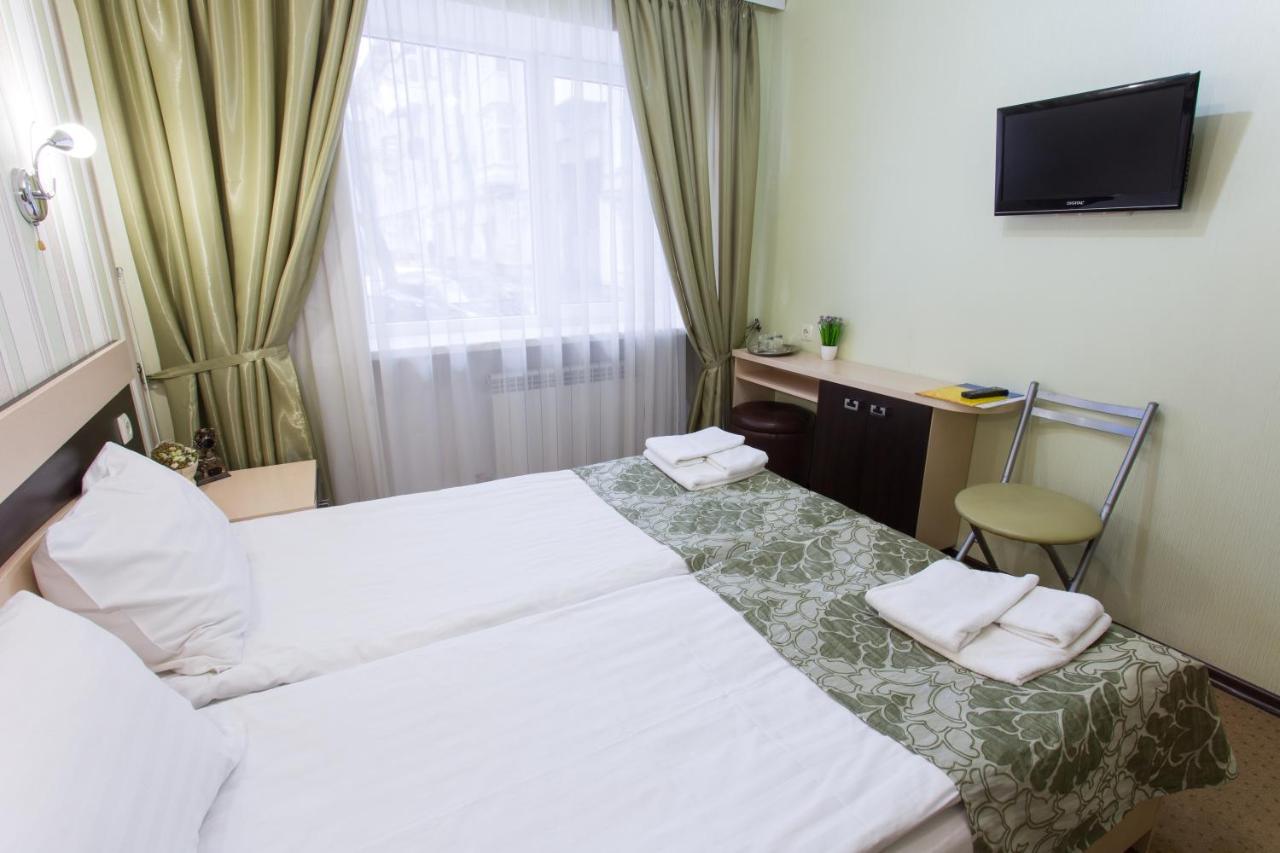 Hotel Voyage Kharkov Ngoại thất bức ảnh
