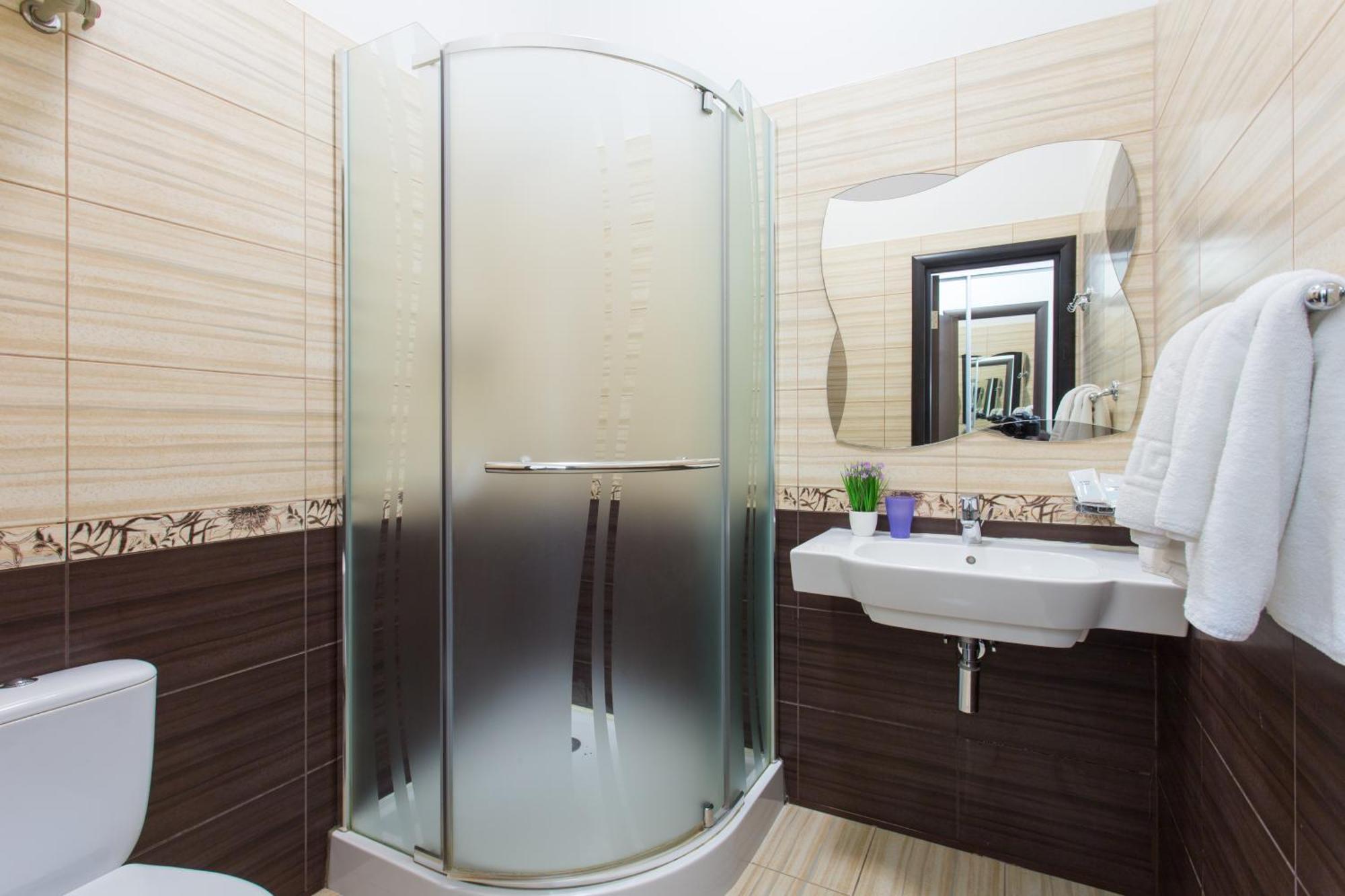Hotel Voyage Kharkov Ngoại thất bức ảnh